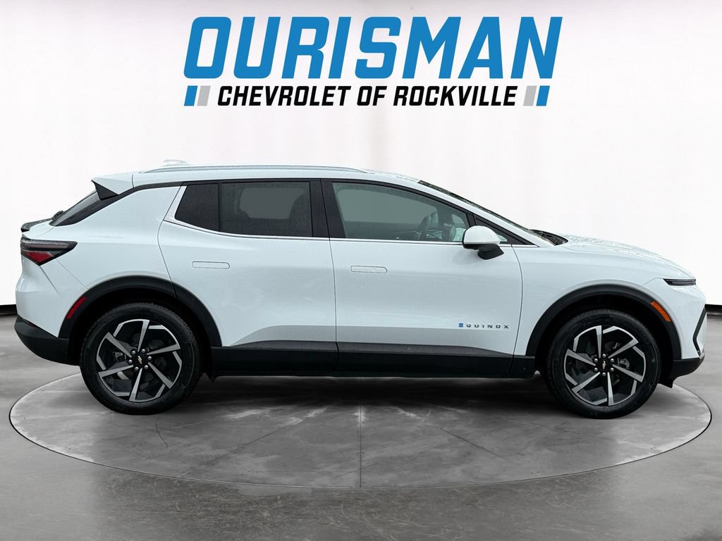 New 2026 Chevrolet Equinox EV LT AWD/4WD image 7