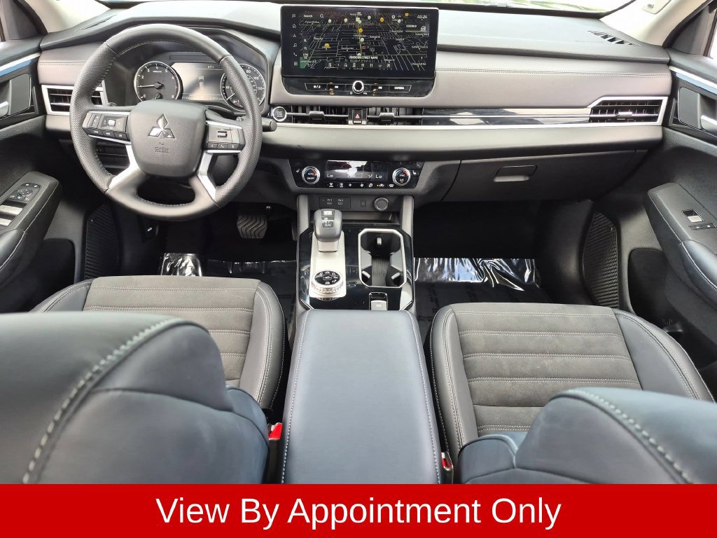Used 2025 Mitsubishi Outlander SE AWD/4WD image 26