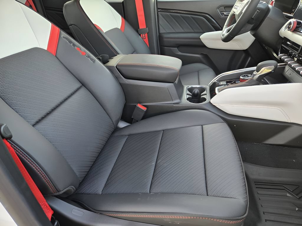 New 2026 GMC Canyon AT4X AWD/4WD image 9