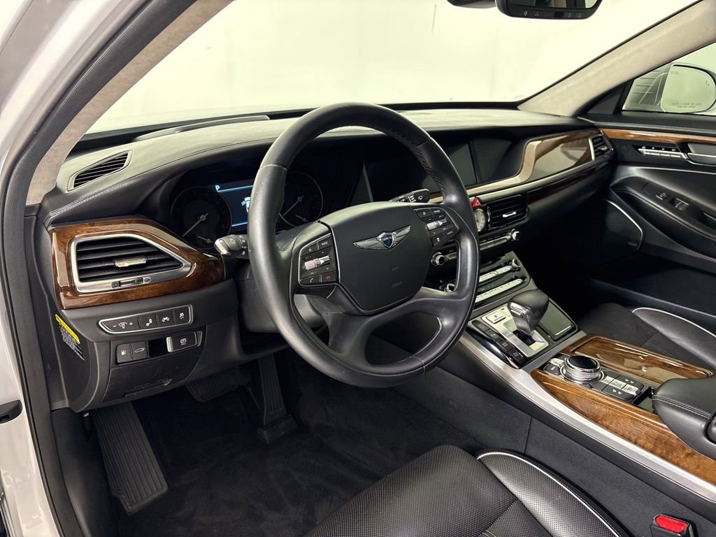 Used 2017 Genesis G90 5.0 Ultimate image 15