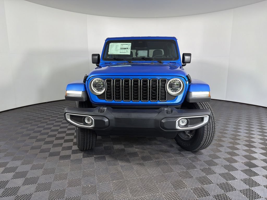 New 2026 Jeep Gladiator Sport AWD/4WD image 3
