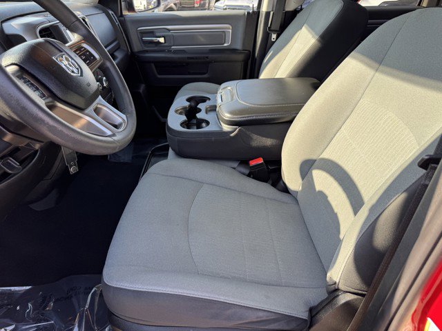 Used 2022 RAM 1500 Classic SLT image 13