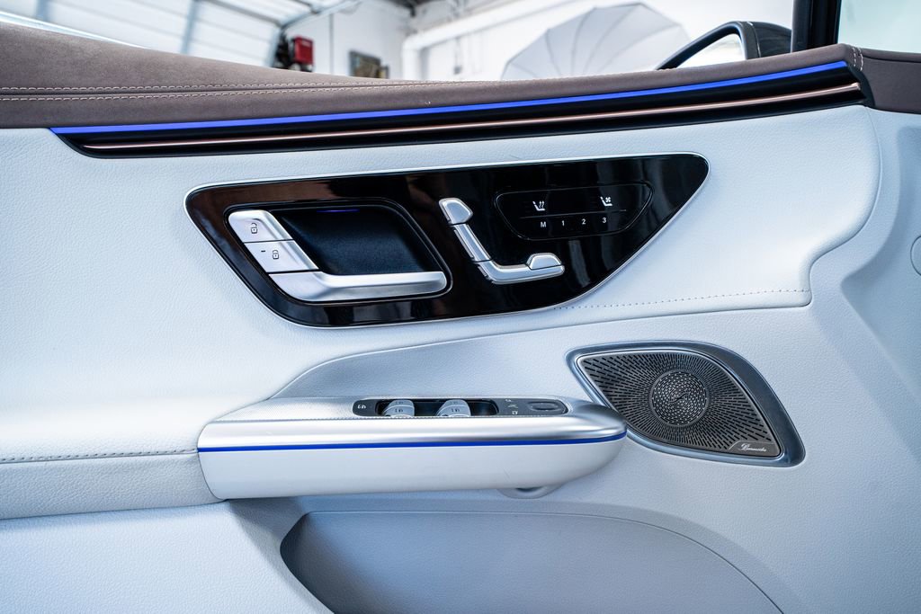 Used 2023 Mercedes-Benz EQE 350+ 4MATIC Sedan image 32