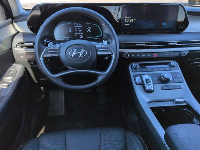 Used 2024 Hyundai Palisade SEL FWD image 17