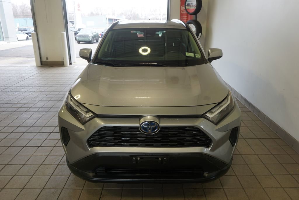 Used 2023 Toyota RAV4 XLE image 12