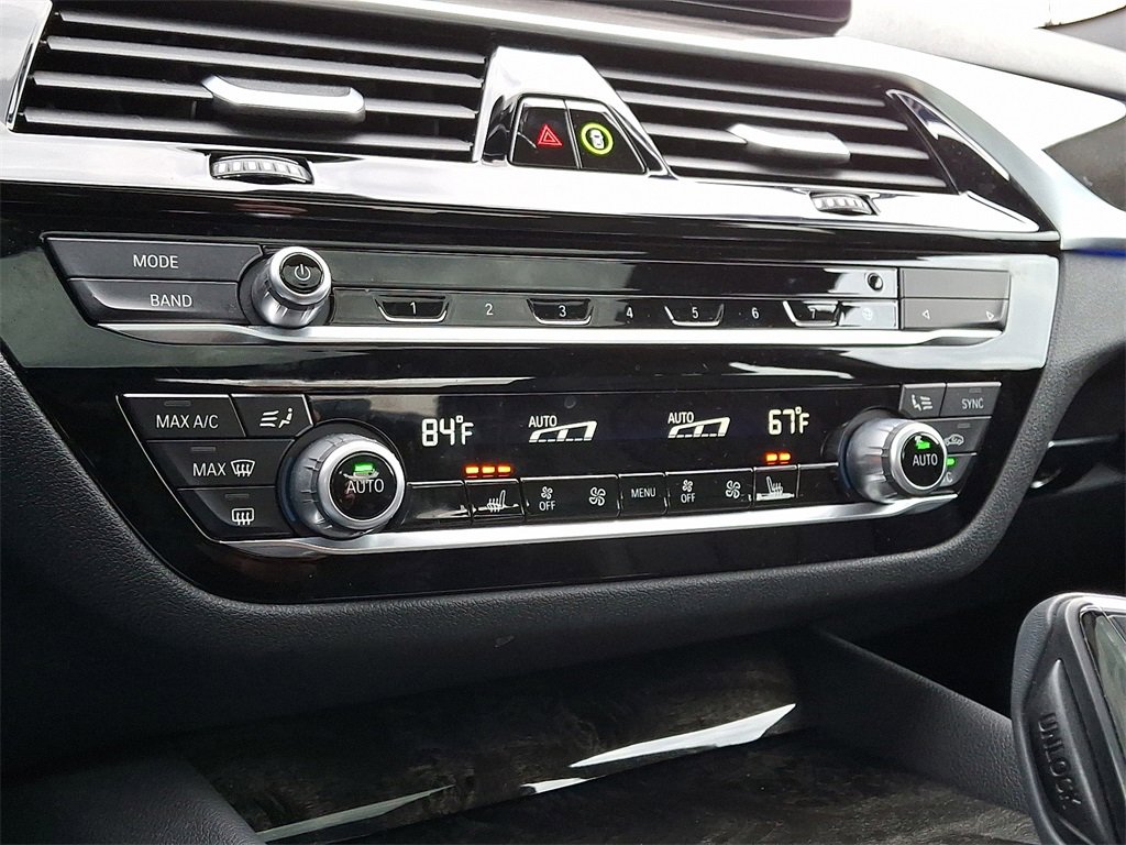 Certified 2023 BMW 530i xDrive w/ Premium Package image 17