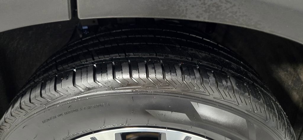 Used 2023 Nissan Rogue SV image 45