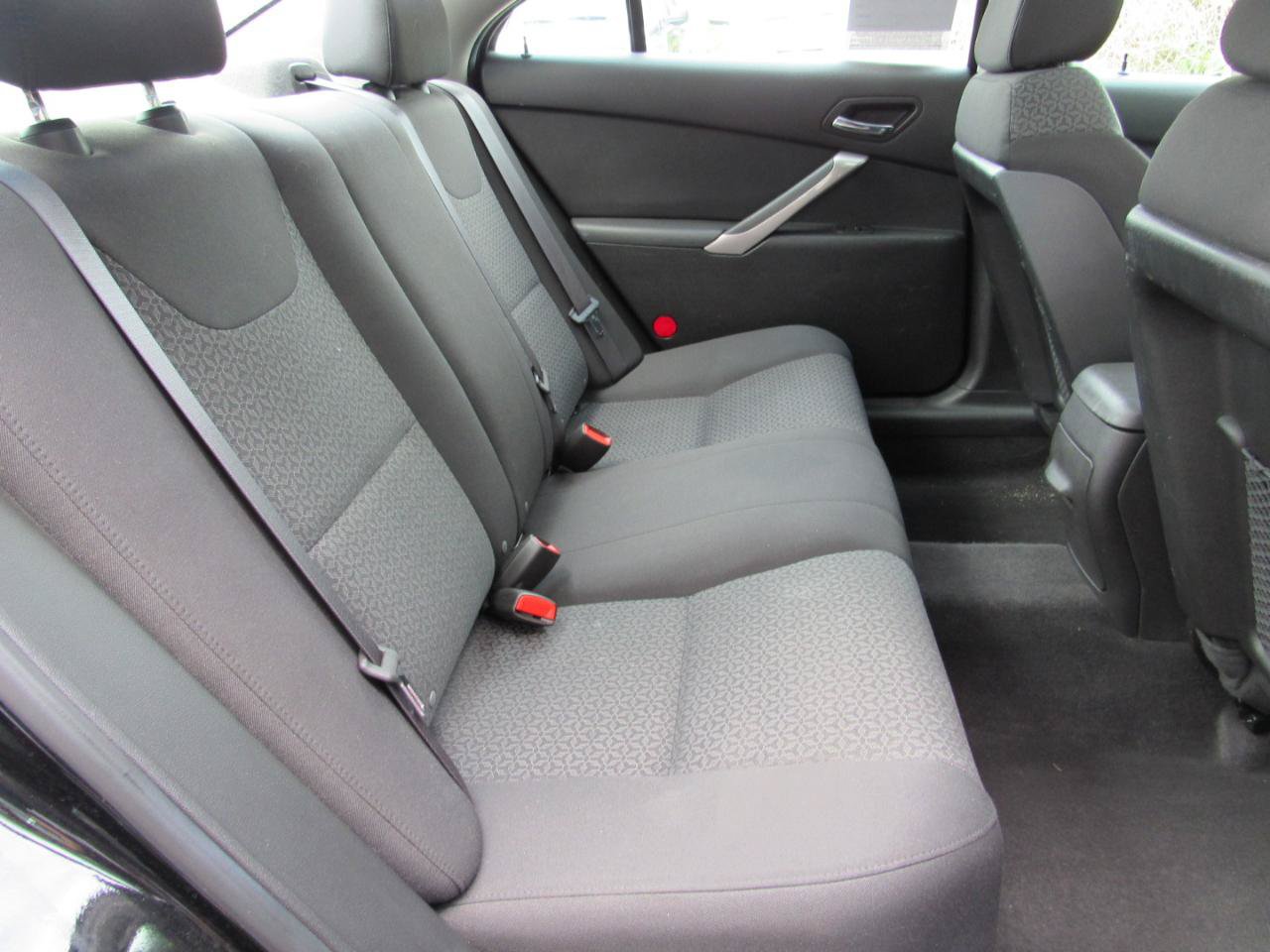 Used 2008 Pontiac G6 Sedan w/ Sport Package FWD image 8