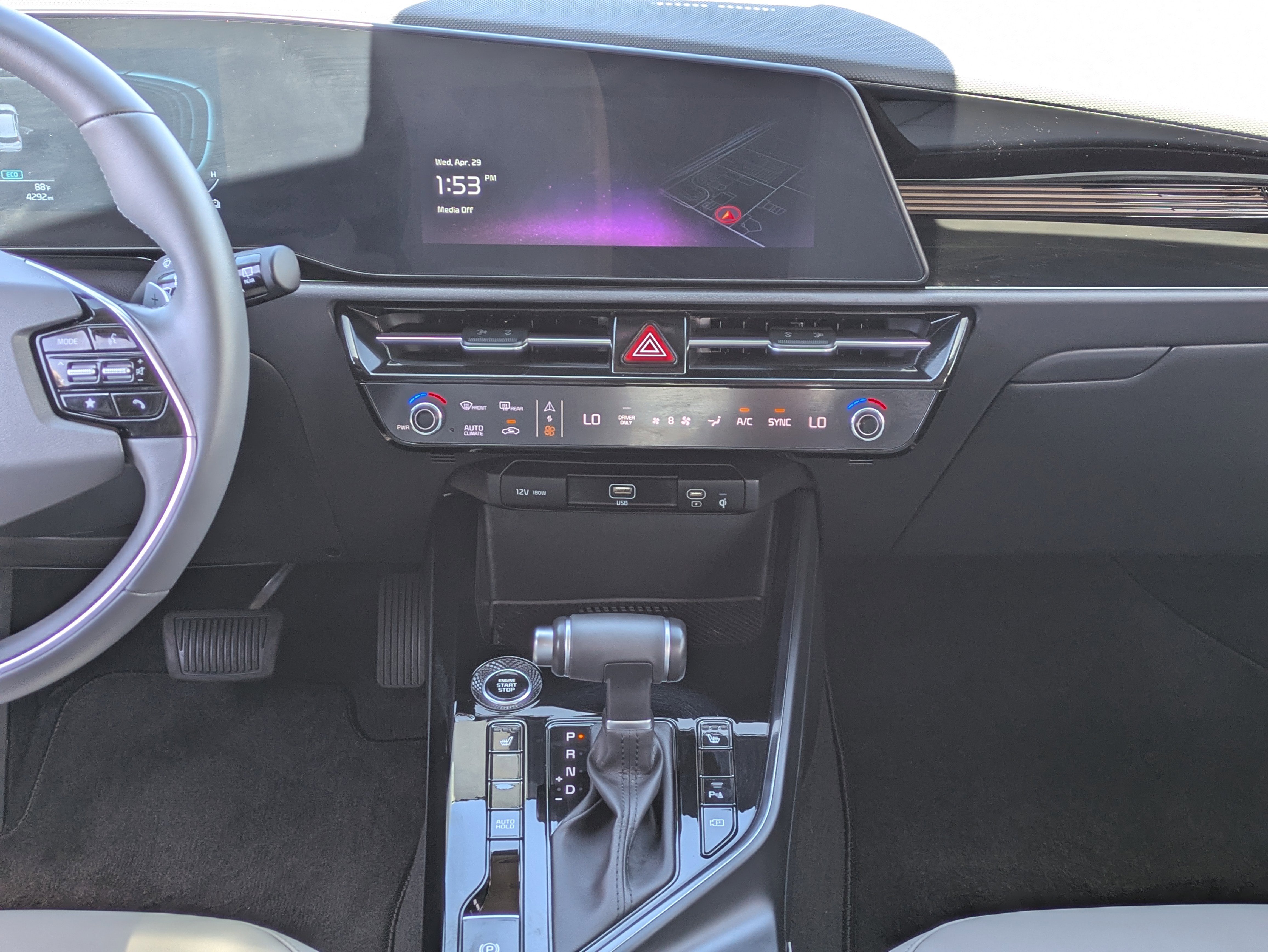 Certified 2025 Kia Niro EX FWD image 18