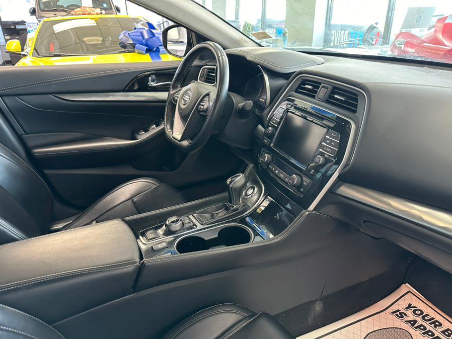 Used 2021 Nissan Maxima 3.5 SV w/ Floor Mat Group image 34