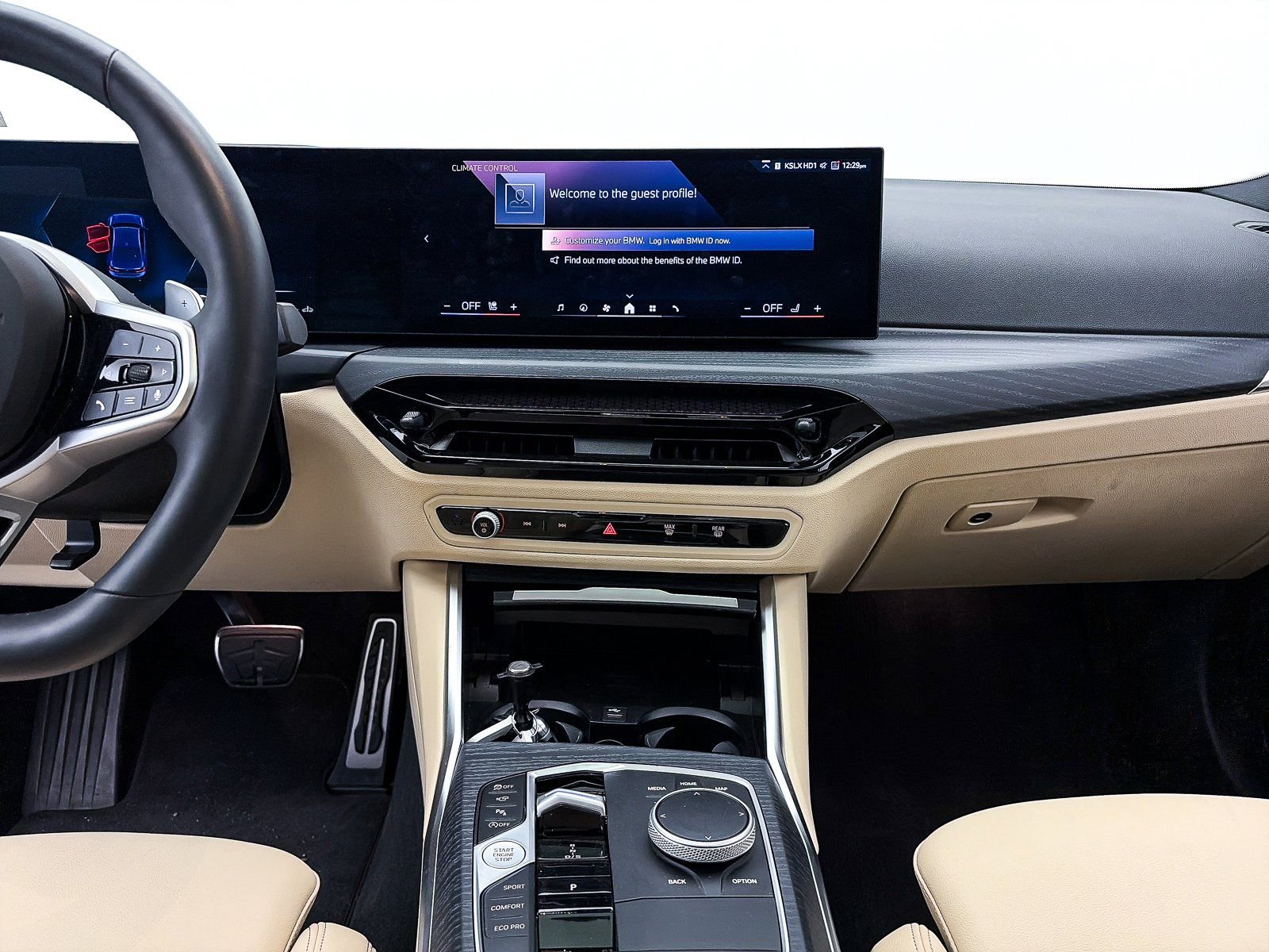 Used 2025 BMW 330i Sedan w/ M Sport Package RWD image 10