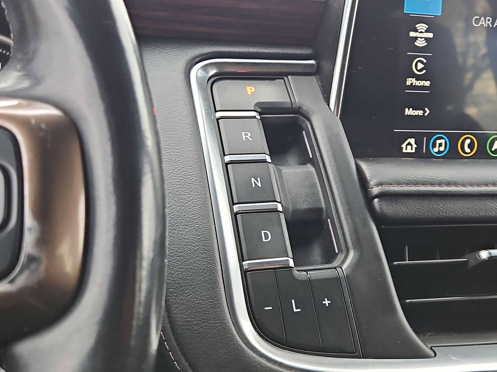 Used 2021 Chevrolet Tahoe High Country w/ Premium Package image 34