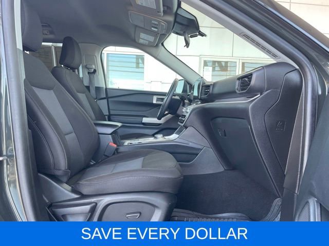 Used 2024 Ford Explorer XLT RWD image 24