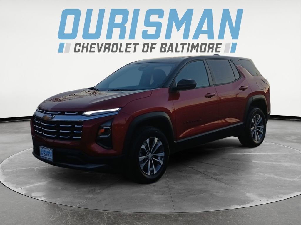 Used 2025 Chevrolet Equinox LT image 2