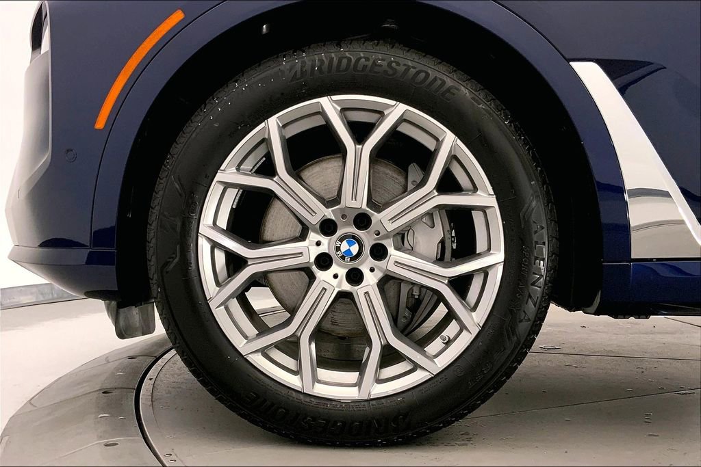 New 2026 BMW X7 xDrive40i image 9