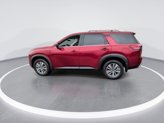 Used 2023 Nissan Pathfinder SL AWD/4WD image 4