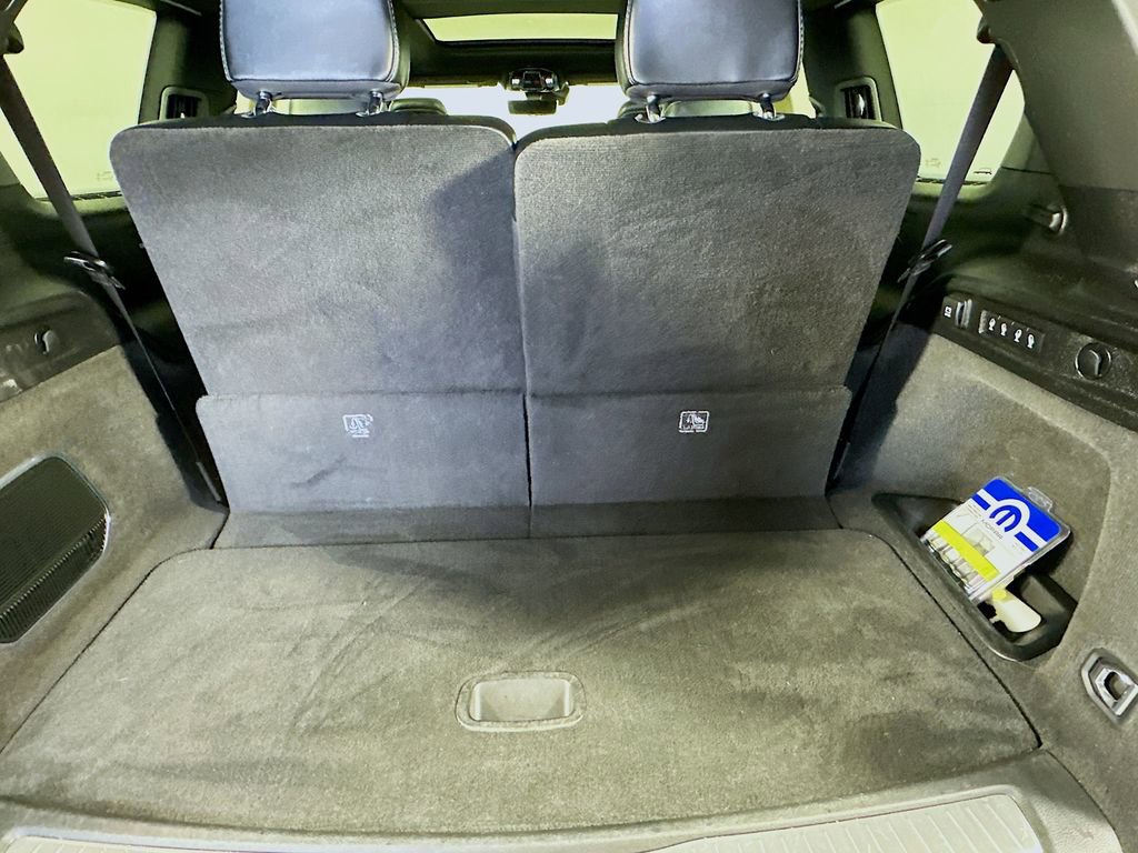 Used 2021 Jeep Grand Cherokee L Overland w/ Luxury Tech Group IV image 34