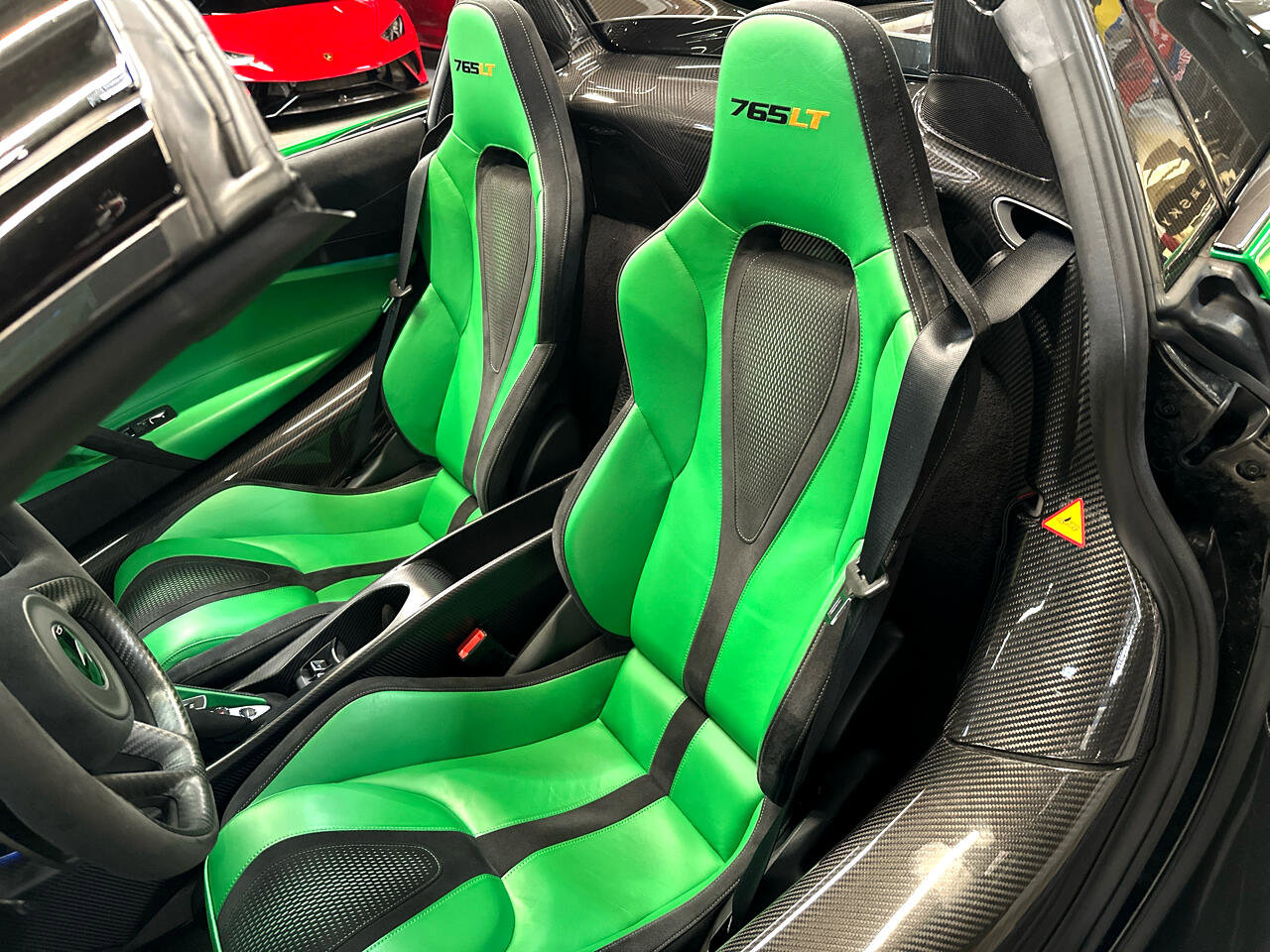 Used 2022 McLaren 765LT image 43