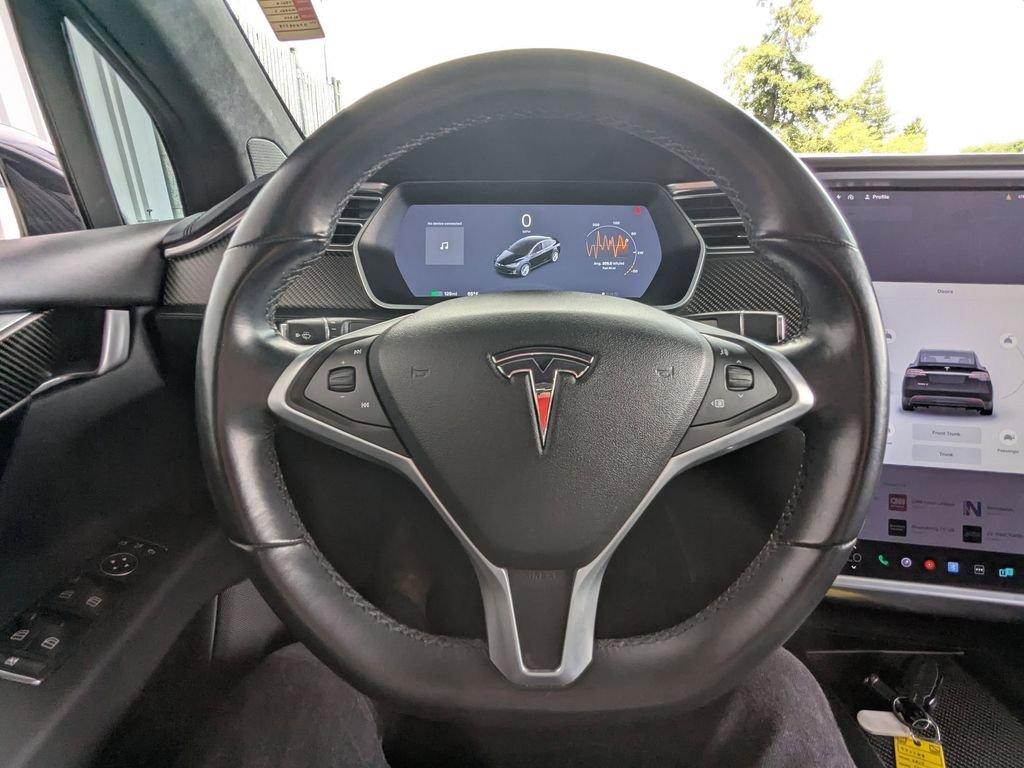 Used 2017 Tesla Model X 75D AWD/4WD image 23