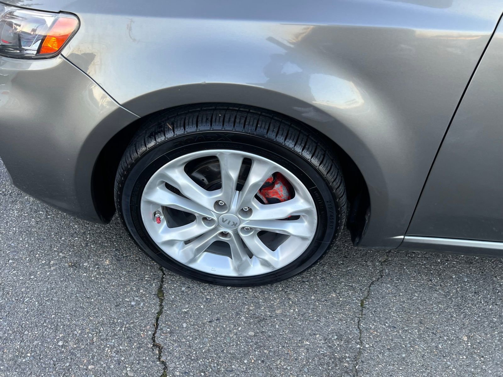 Used 2012 Kia Forte Koup SX image 8