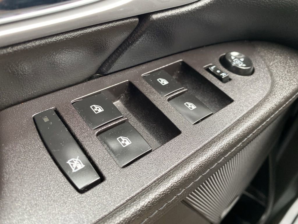 Used 2017 GMC Terrain SLE w/ Chrome Edition AWD/4WD image 21