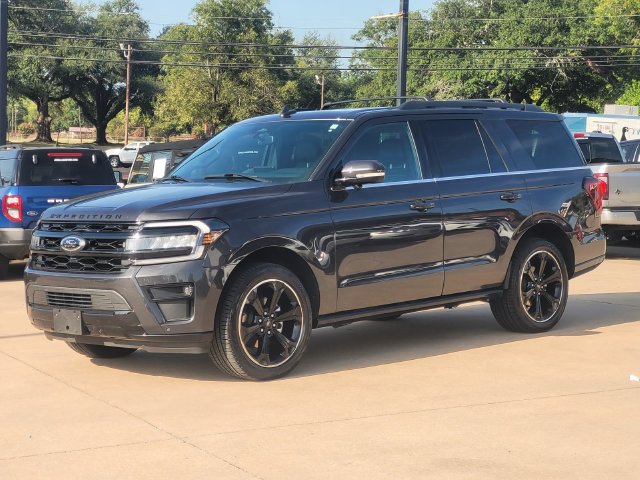 Used 2023 Ford Expedition Limited RWD image 3