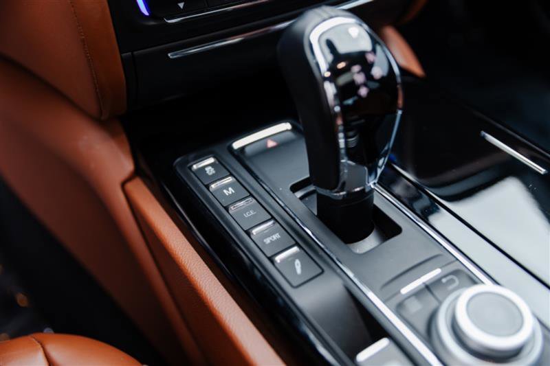 Used 2017 Maserati Quattroporte S GranSport Q4 image 30