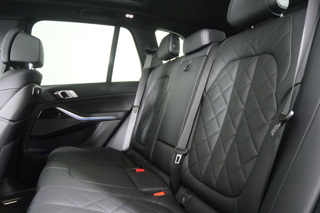 Certified 2026 BMW X5 xDrive40i image 13