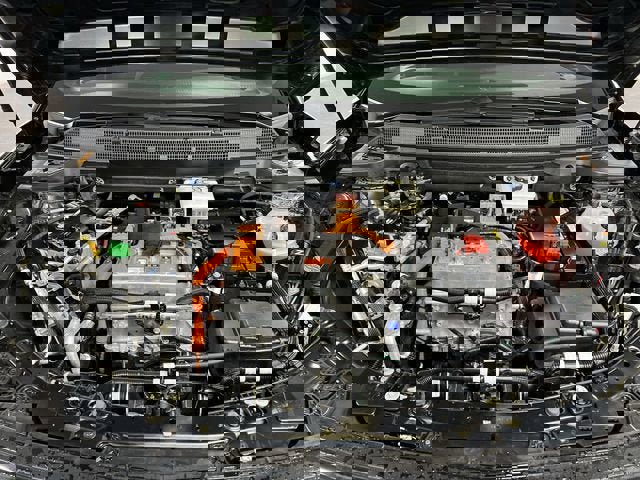 Certified 2025 Chevrolet Equinox EV RS image 29