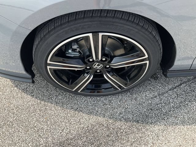 Used 2024 Honda Accord Sport image 17