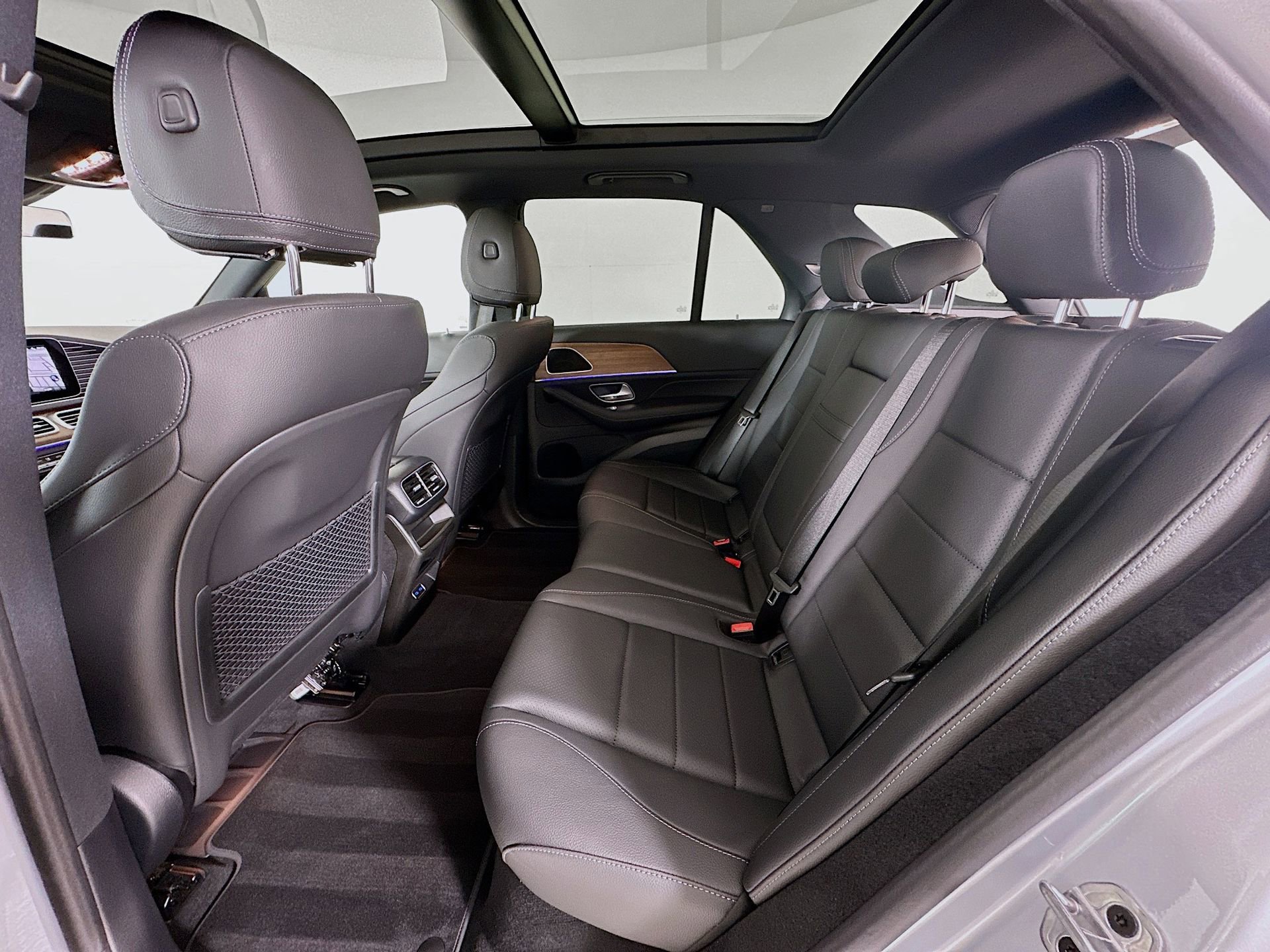 Certified 2025 Mercedes-Benz GLE 350 4MATIC image 27