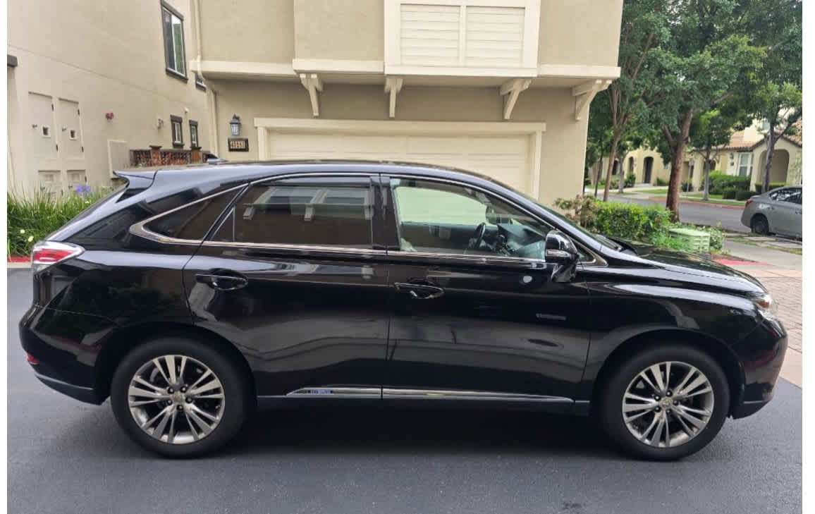 Used 2013 Lexus RX 450h FWD w/ Navigation Pkg image 5