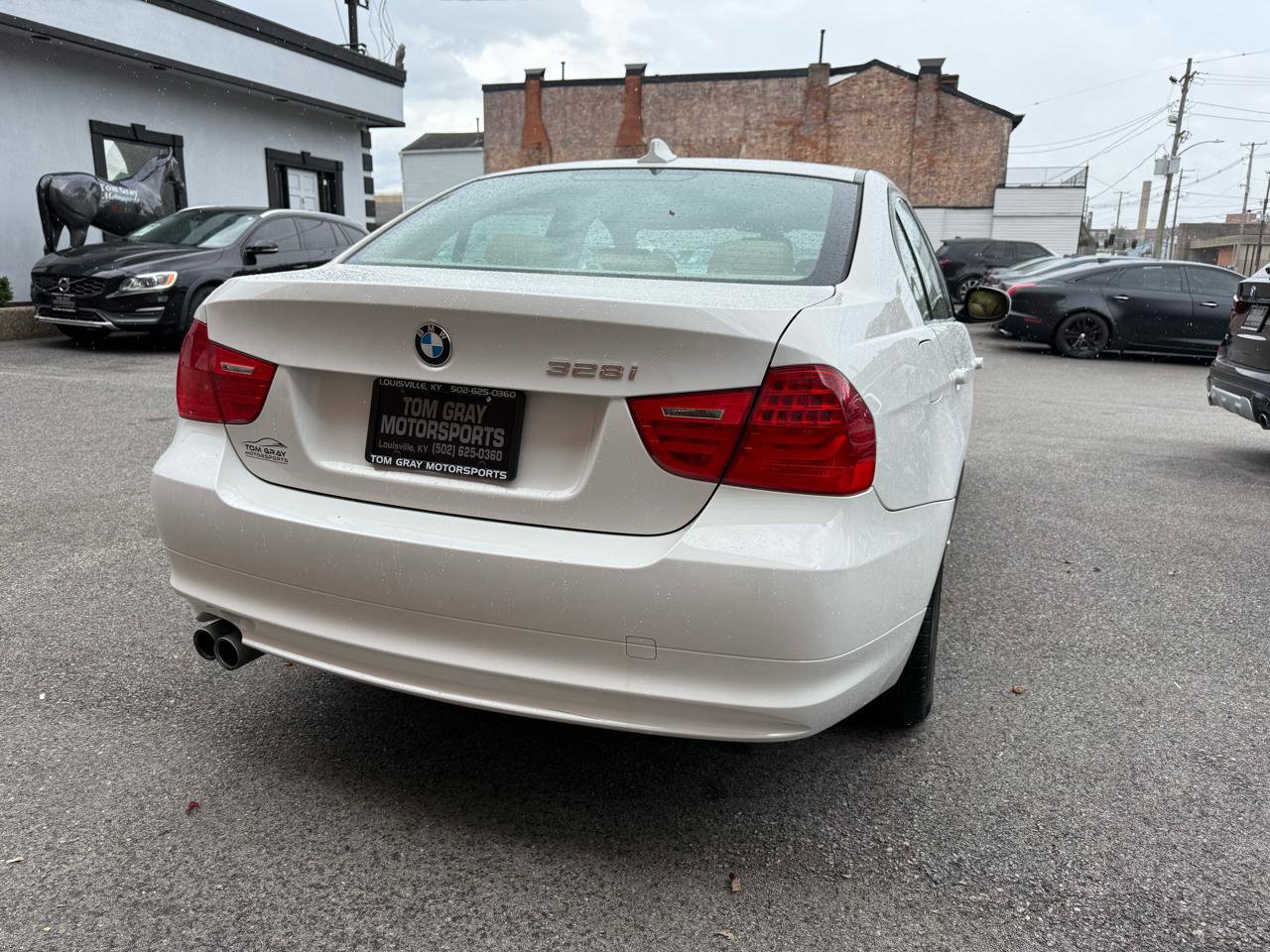 Used 2011 BMW 328i xDrive 4dr Sdn 328i xDrive AWD SULEV image 3