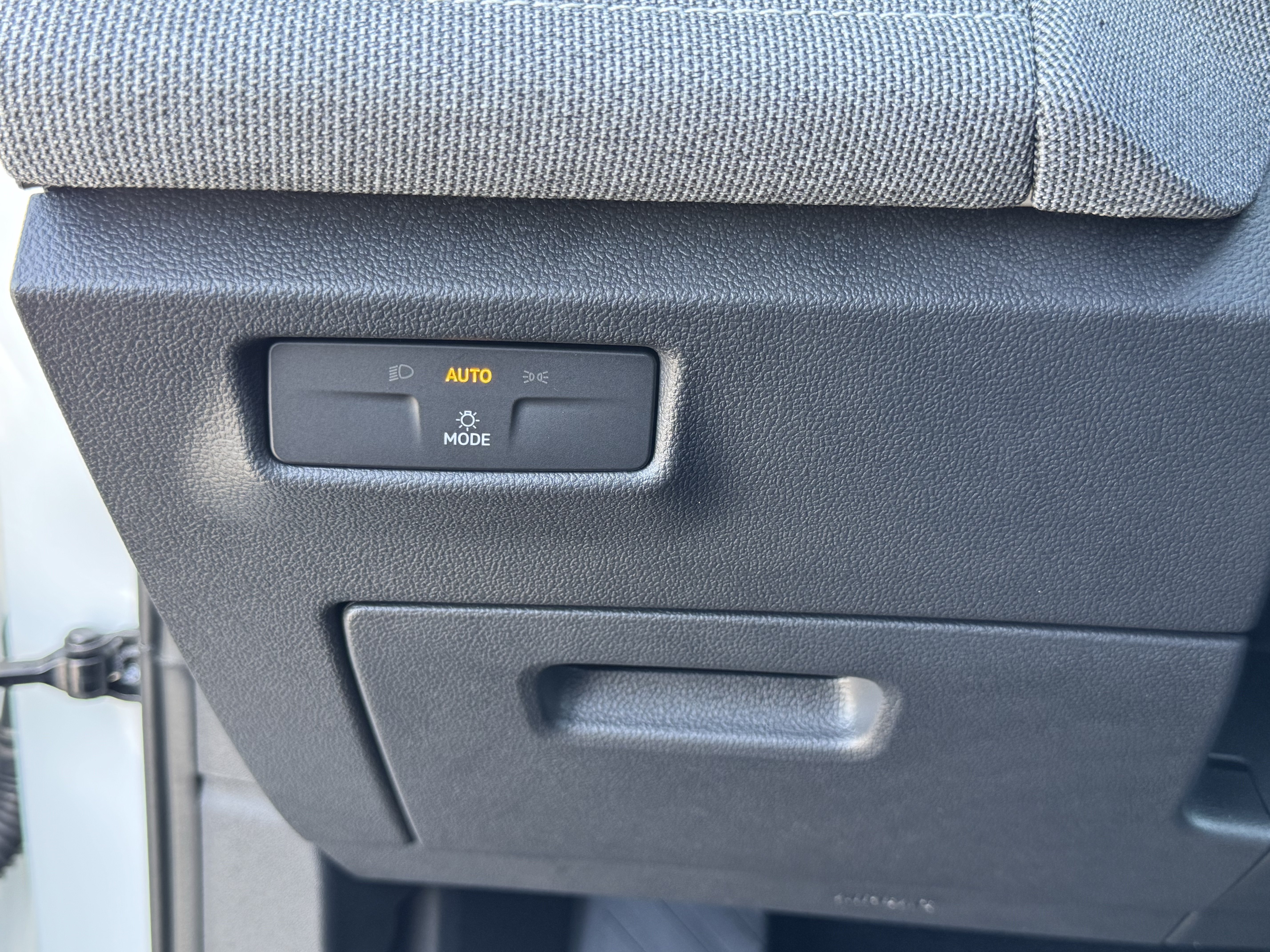 Certified 2025 Volkswagen Tiguan S AWD/4WD image 30
