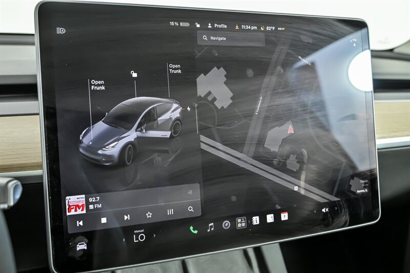 Used 2022 Tesla Model Y Performance AWD/4WD image 22