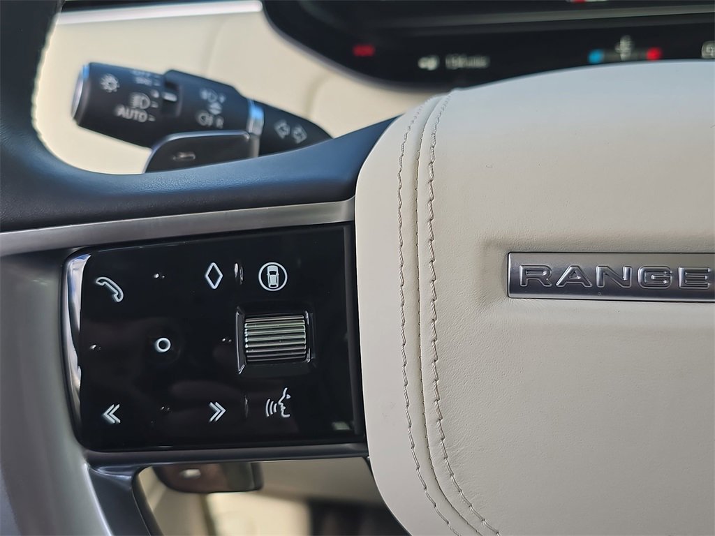 Certified 2024 Land Rover Range Rover Long Wheelbase SE image 19