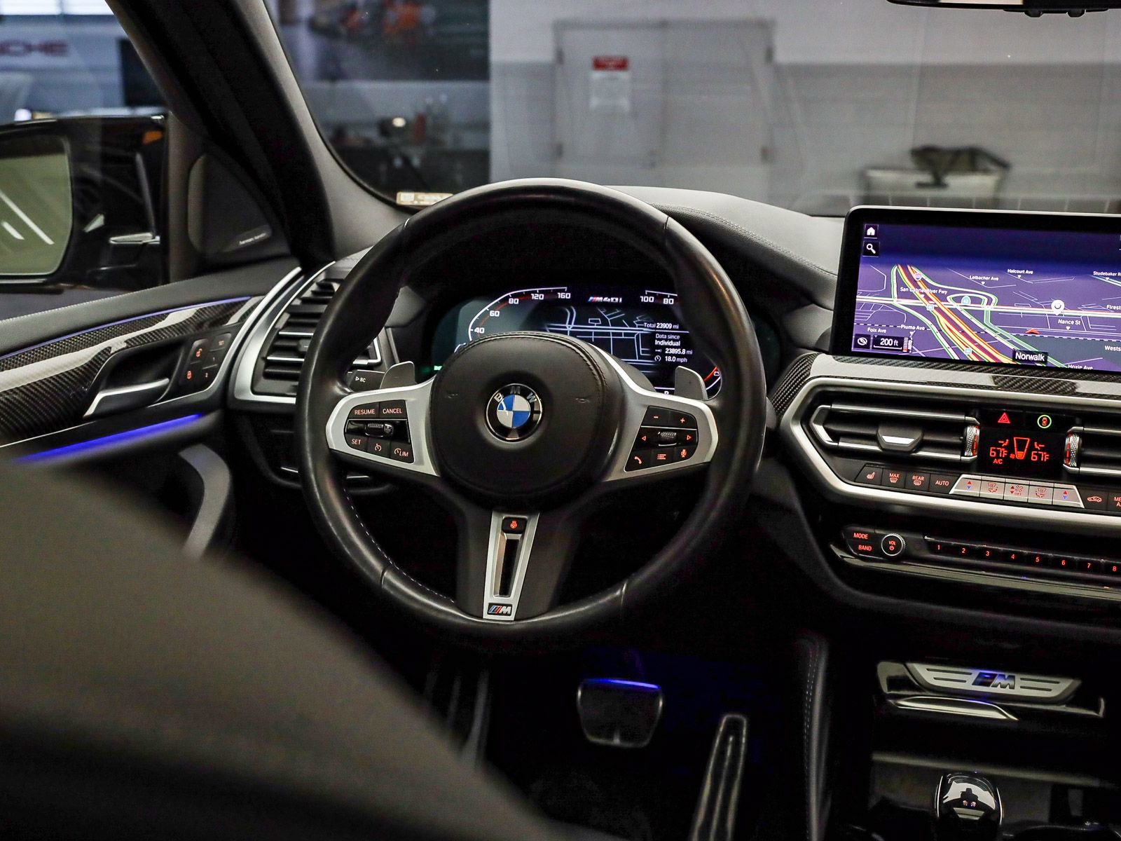 Certified 2023 BMW X4 M40i w/ Premium Package image 15