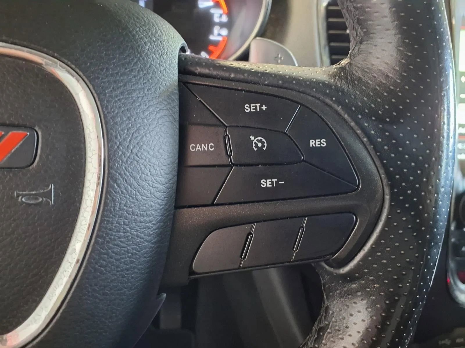 Used 2020 Dodge Durango GT image 29