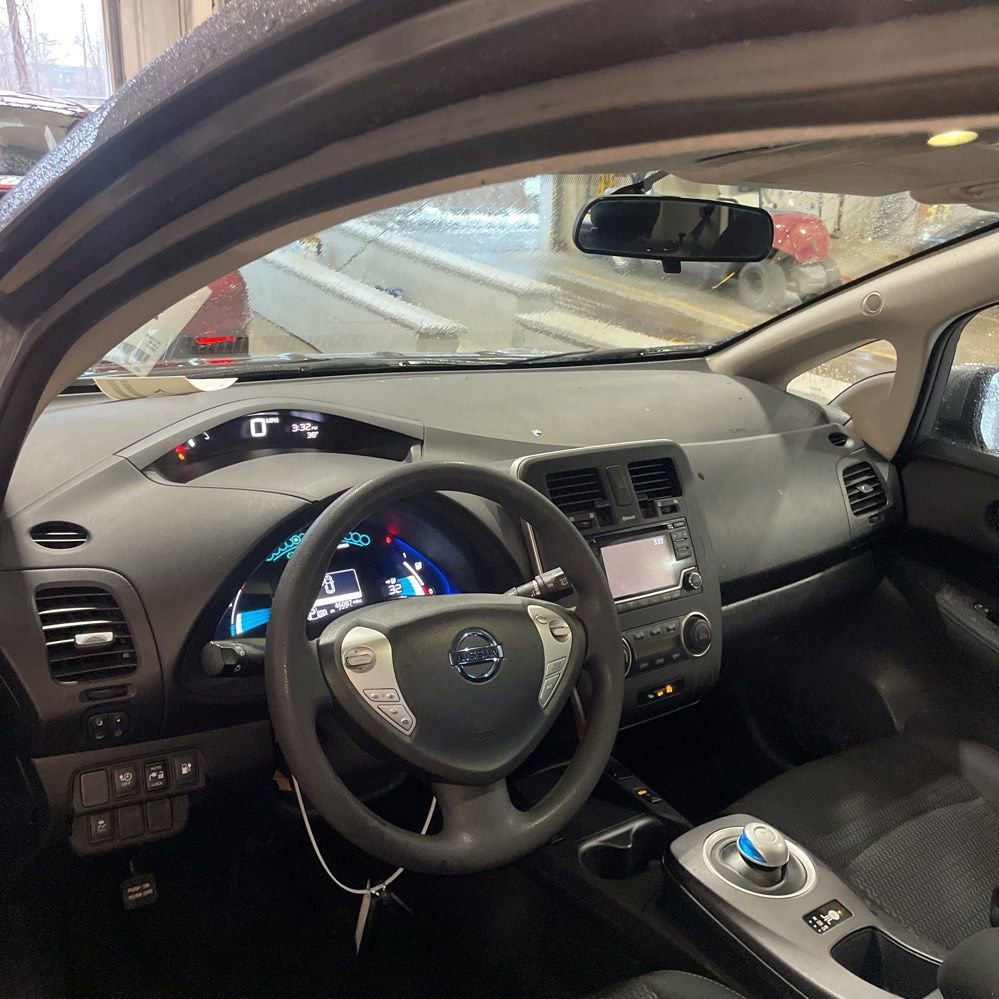 Used 2017 Nissan Leaf S w/ Charge Package image 16