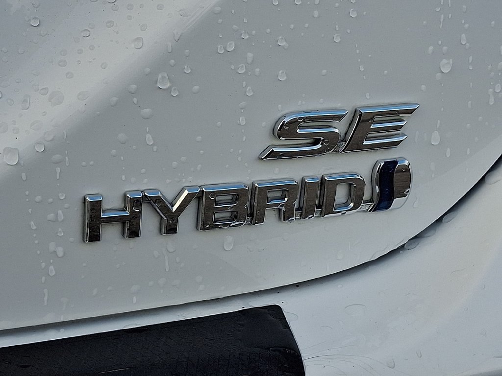 Used 2022 Toyota Camry SE FWD image 30