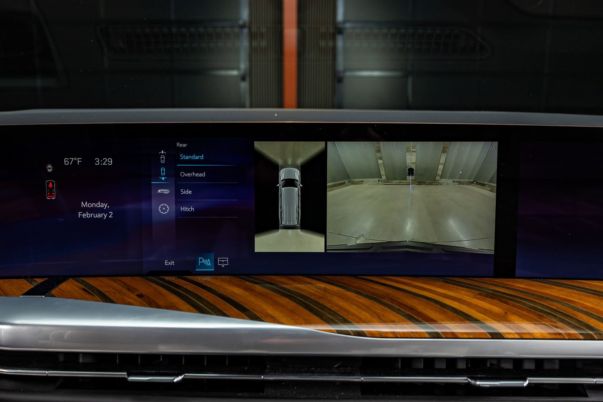 Used 2025 Cadillac Escalade ESV Sport Platinum w/ LPO, ONYX Package image 25