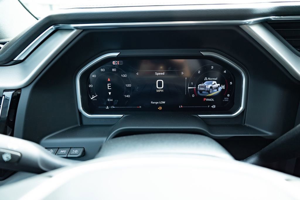 New 2026 GMC Sierra 2500 Denali w/ Technology Package AWD/4WD image 11