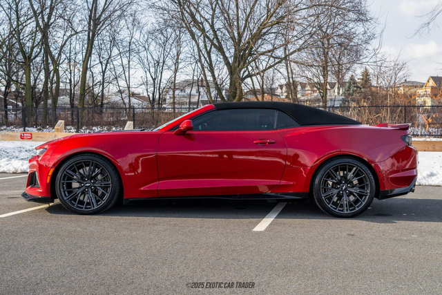 Used 2019 Chevrolet Camaro ZL1 image 15
