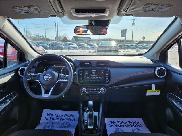 Certified 2025 Nissan Versa SR w/ Trunk Package image 11