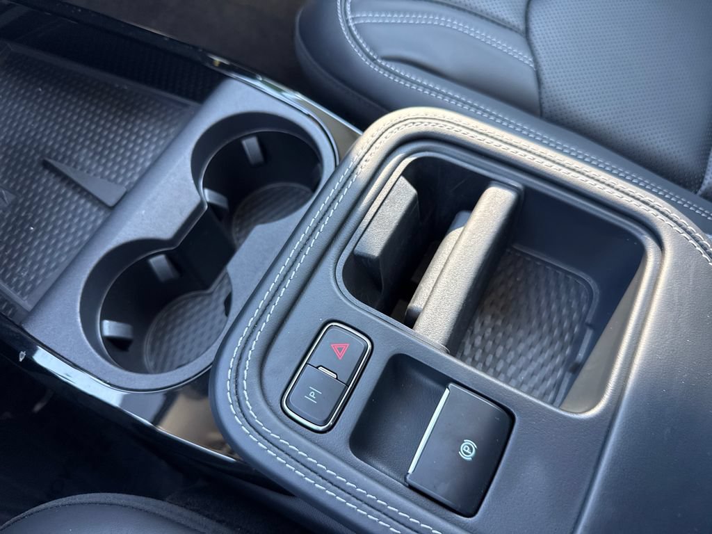 Used 2025 Ford Mustang Mach-E Premium RWD image 25
