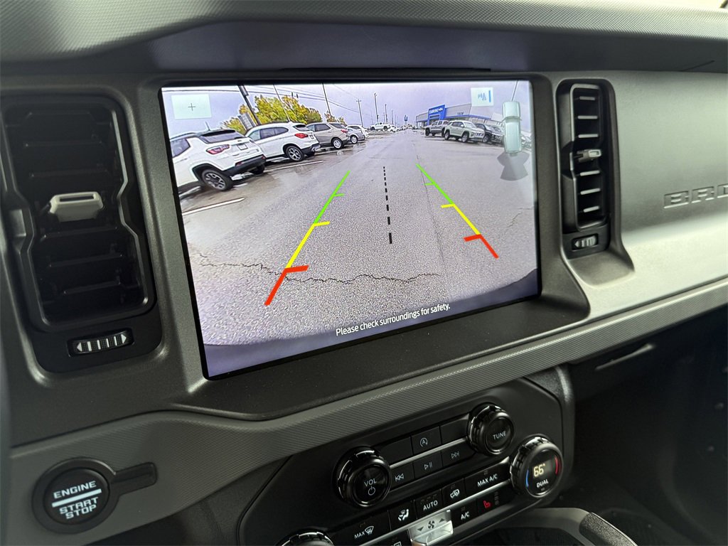 Used 2024 Ford Bronco Big Bend image 16