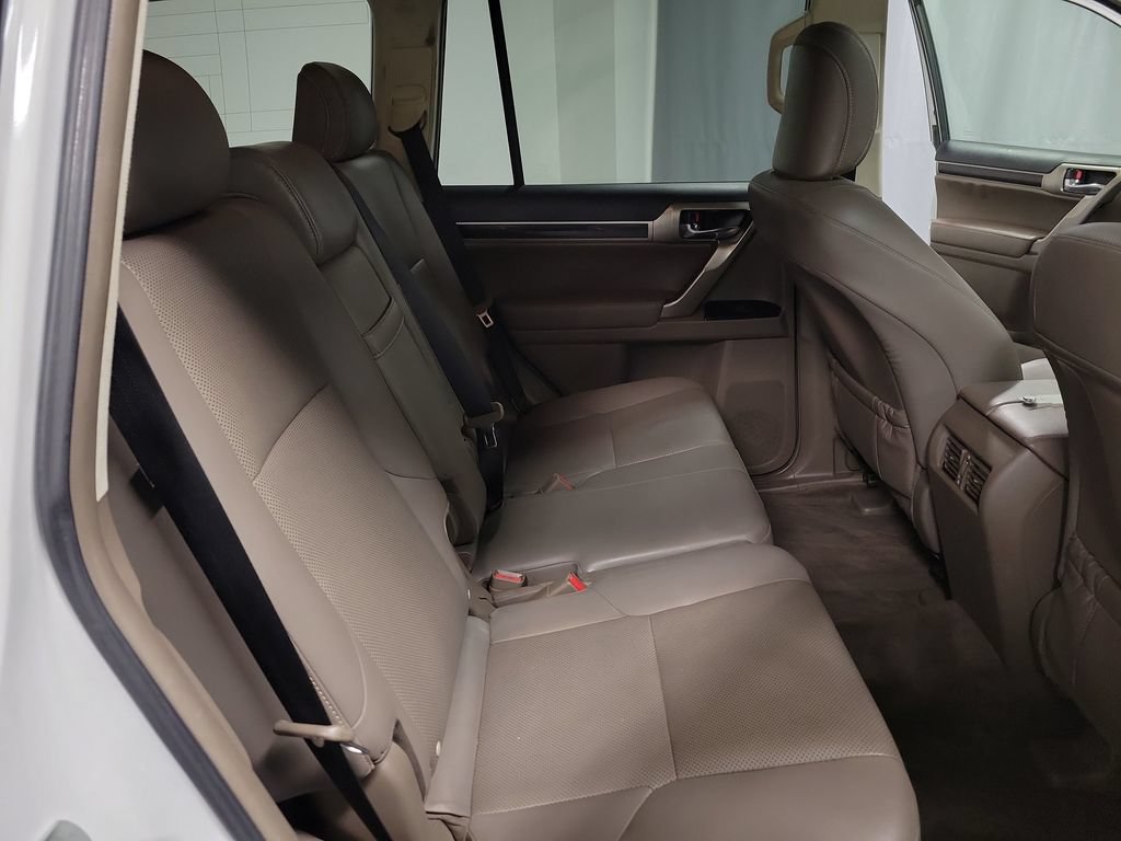 Used 2017 Lexus GX 460 w/ Navigation Package AWD/4WD image 23