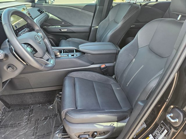 Used 2025 Lexus TX 350 AWD w/ Technology Package image 17