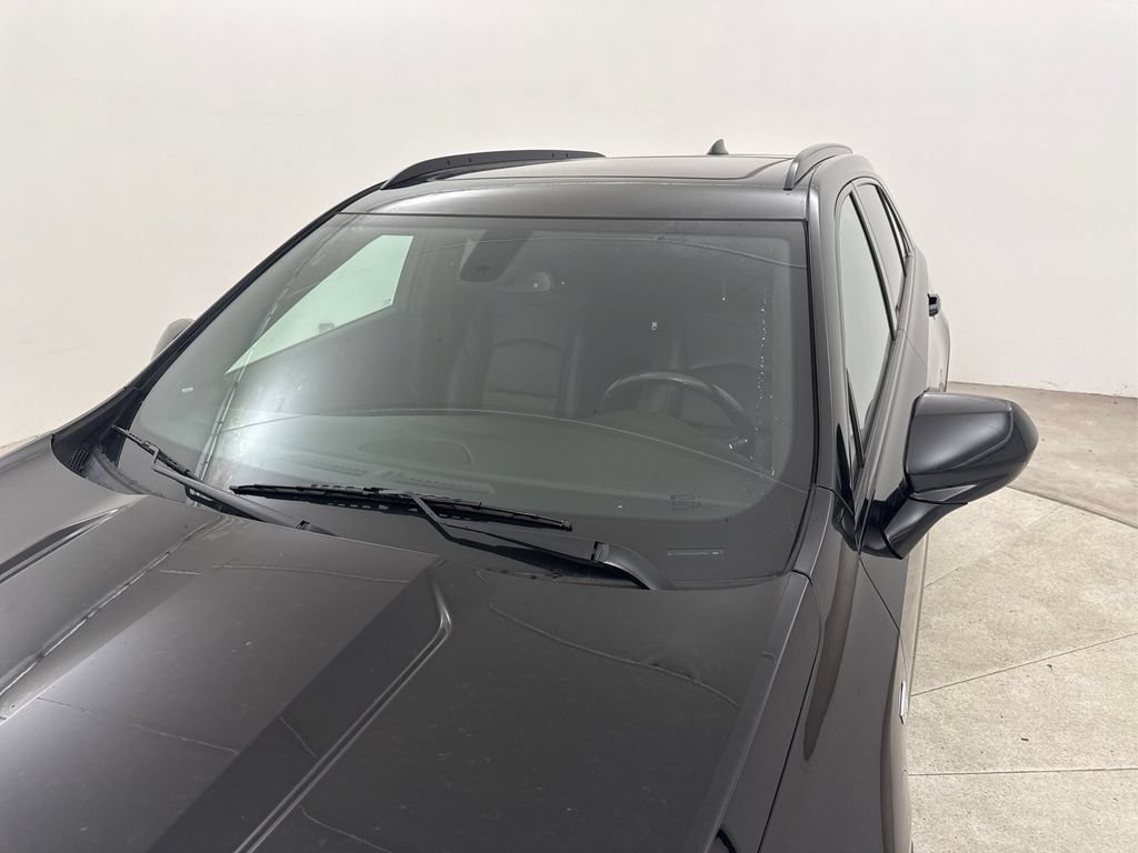 Used 2019 Cadillac XT4 Sport w/ Cold Weather Package AWD/4WD image 13