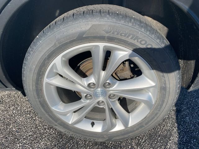 Used 2022 Buick Encore GX Preferred w/ Cold Weather Comfort Package AWD/4WD image 10